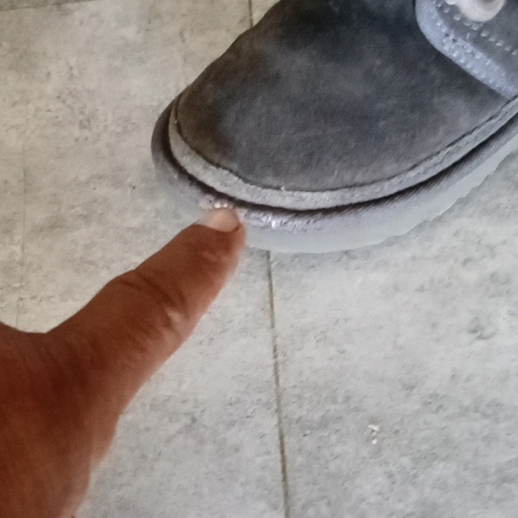 UGG boots size 13 de niño - Picture 3 of 5